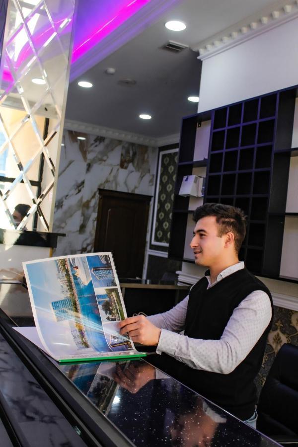 Emeg Hotel And Restaurant باتومي المظهر الخارجي الصورة