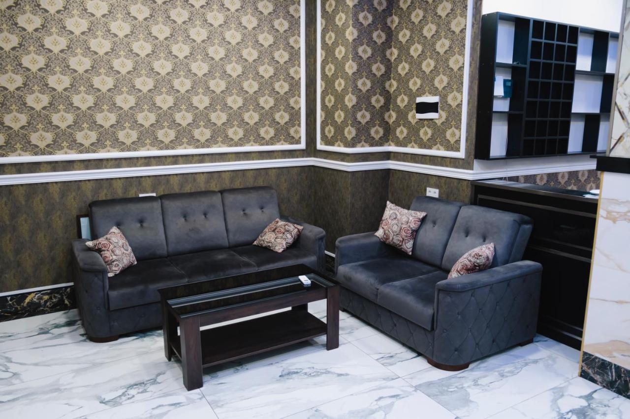 Emeg Hotel And Restaurant باتومي المظهر الخارجي الصورة