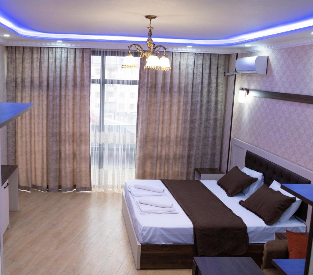 Emeg Hotel And Restaurant باتومي المظهر الخارجي الصورة